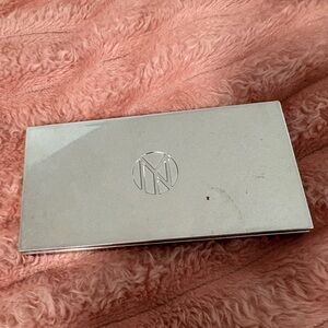 Il makiage color boss master eyeshadow  Palette